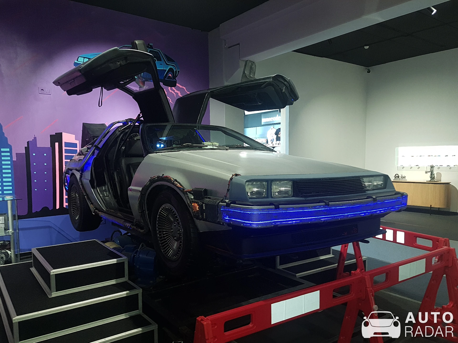 DeLorean DMC-12 spotted in Benidorm