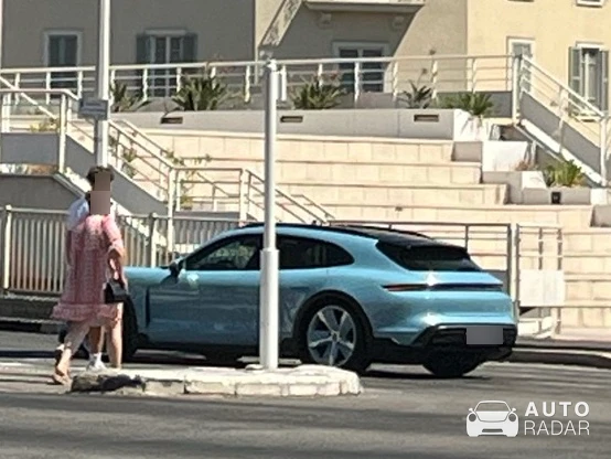 Porsche Taycan 4 Cross Turismo spotted in Cannes