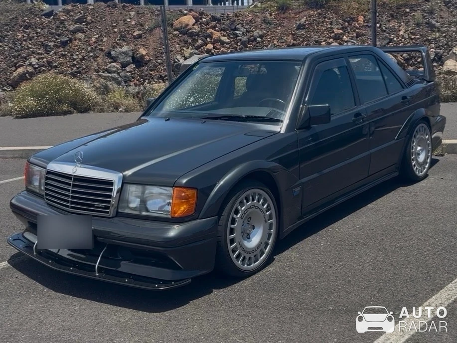 Mercedes-Benz 190 E 2.5-16v EVO II spotted in San Cristóbal de La Laguna