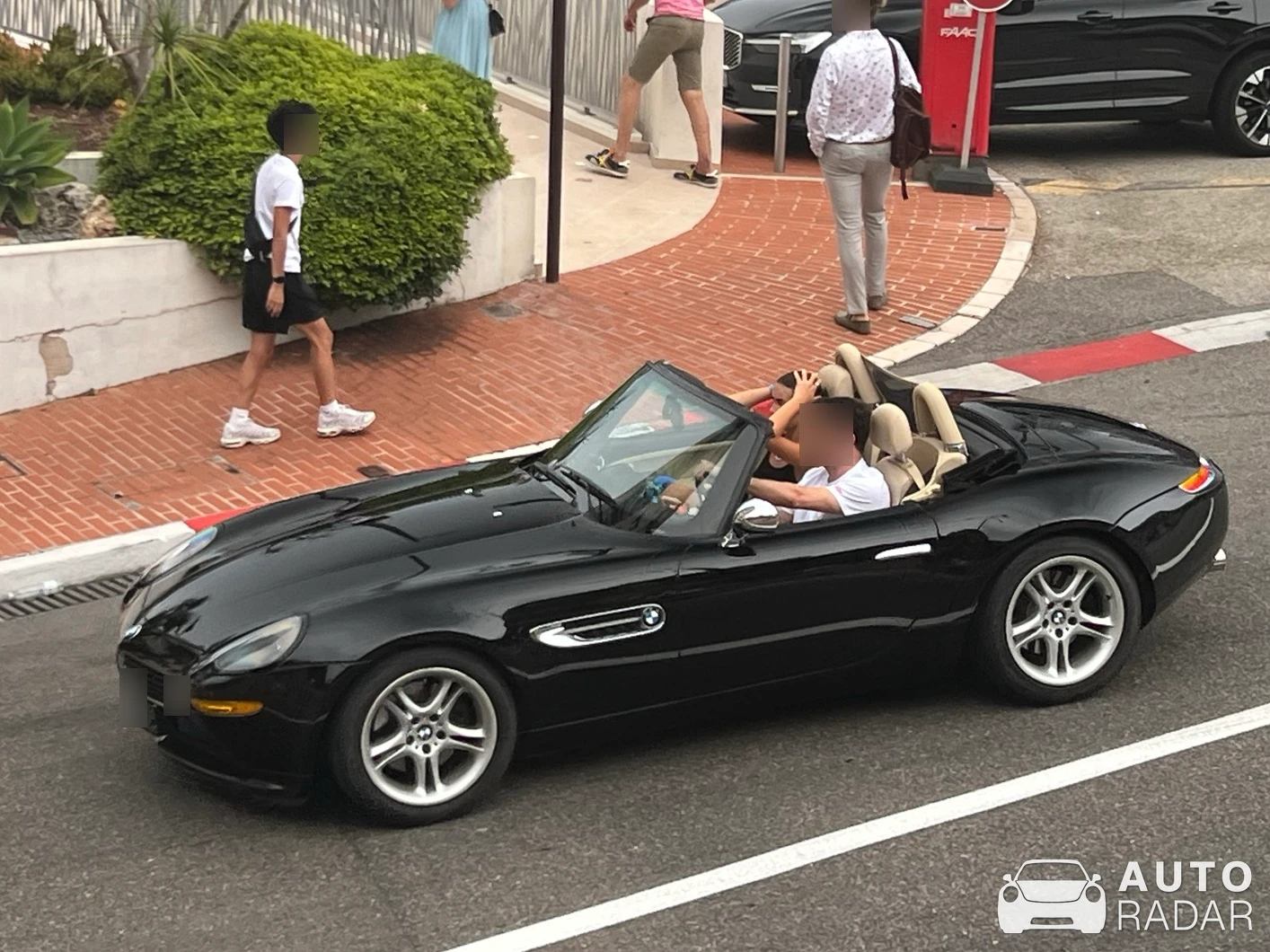 BMW Z8 spotted in Monaco