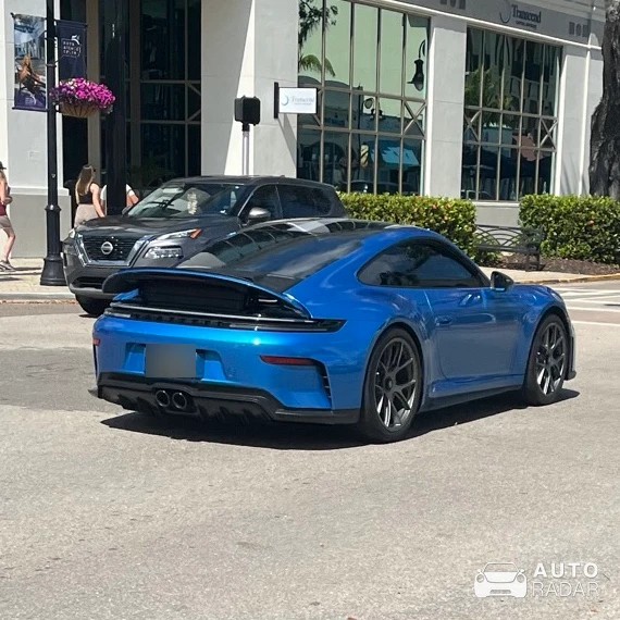 Porsche 992 GT3 Touring MkI spotted in Naples