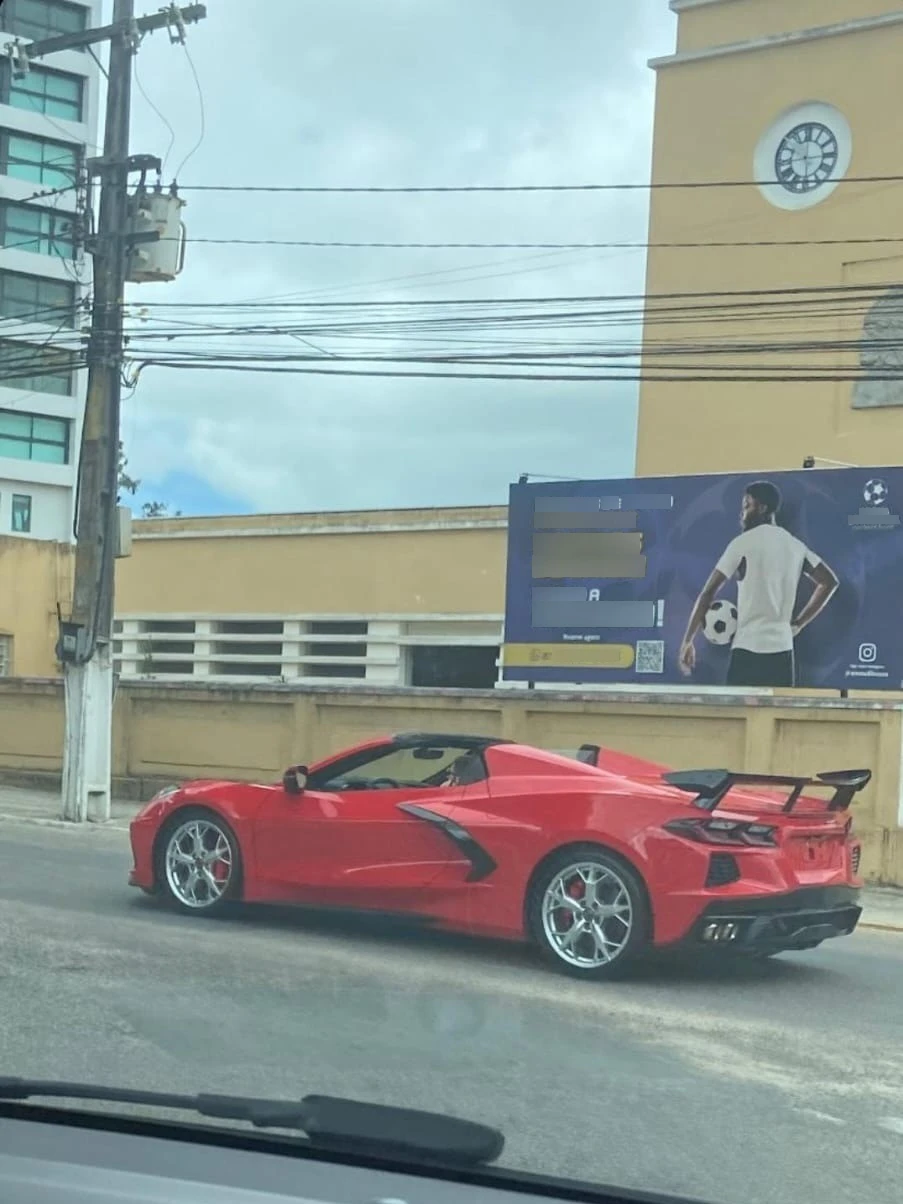 Chevrolet Corvette (C8) spotted in Heliópolis, Brazil