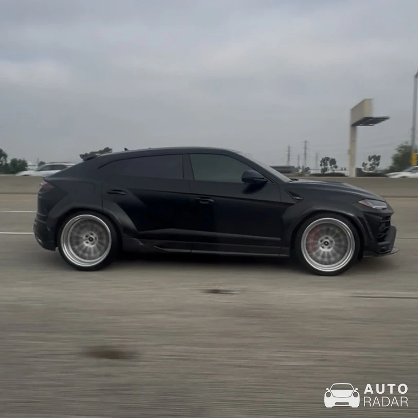Lamborghini Urus Prior Design PD700F WideBody spotted in Saratoga Springs