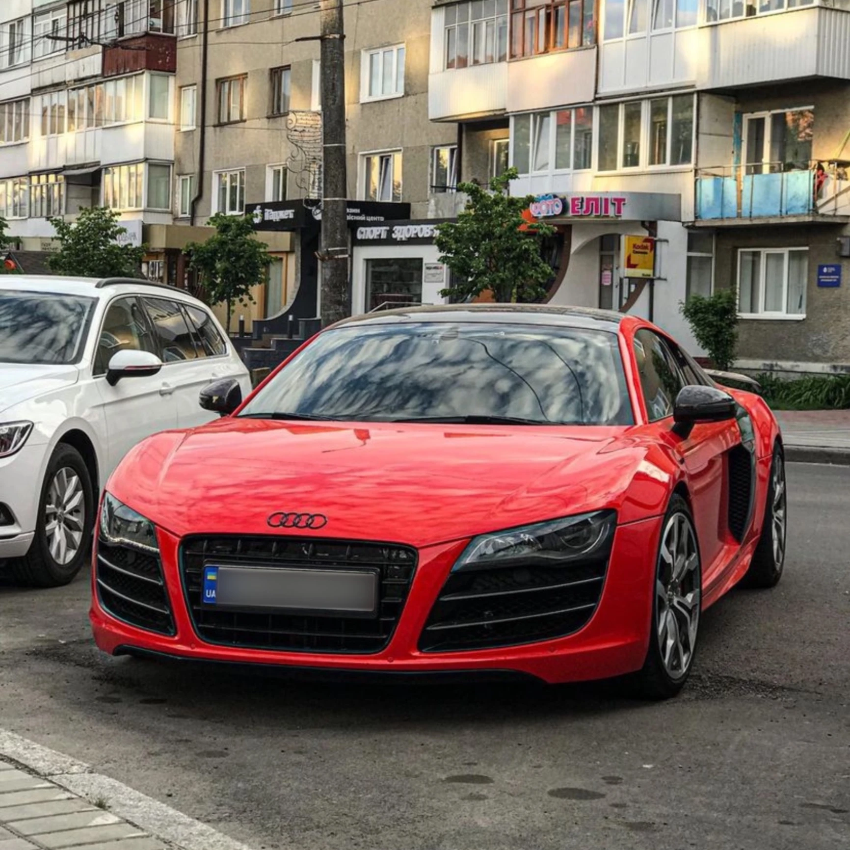 Audi R8 spotted in Lutsk, Ukraine