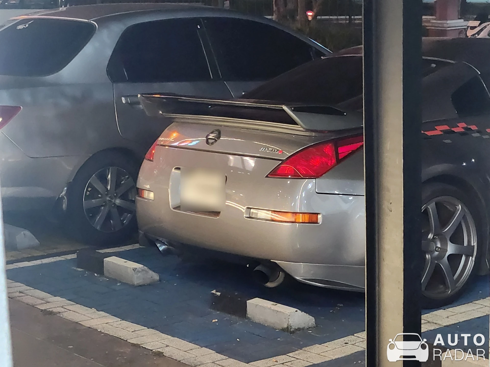 Nissan 350Z spotted in Bogor