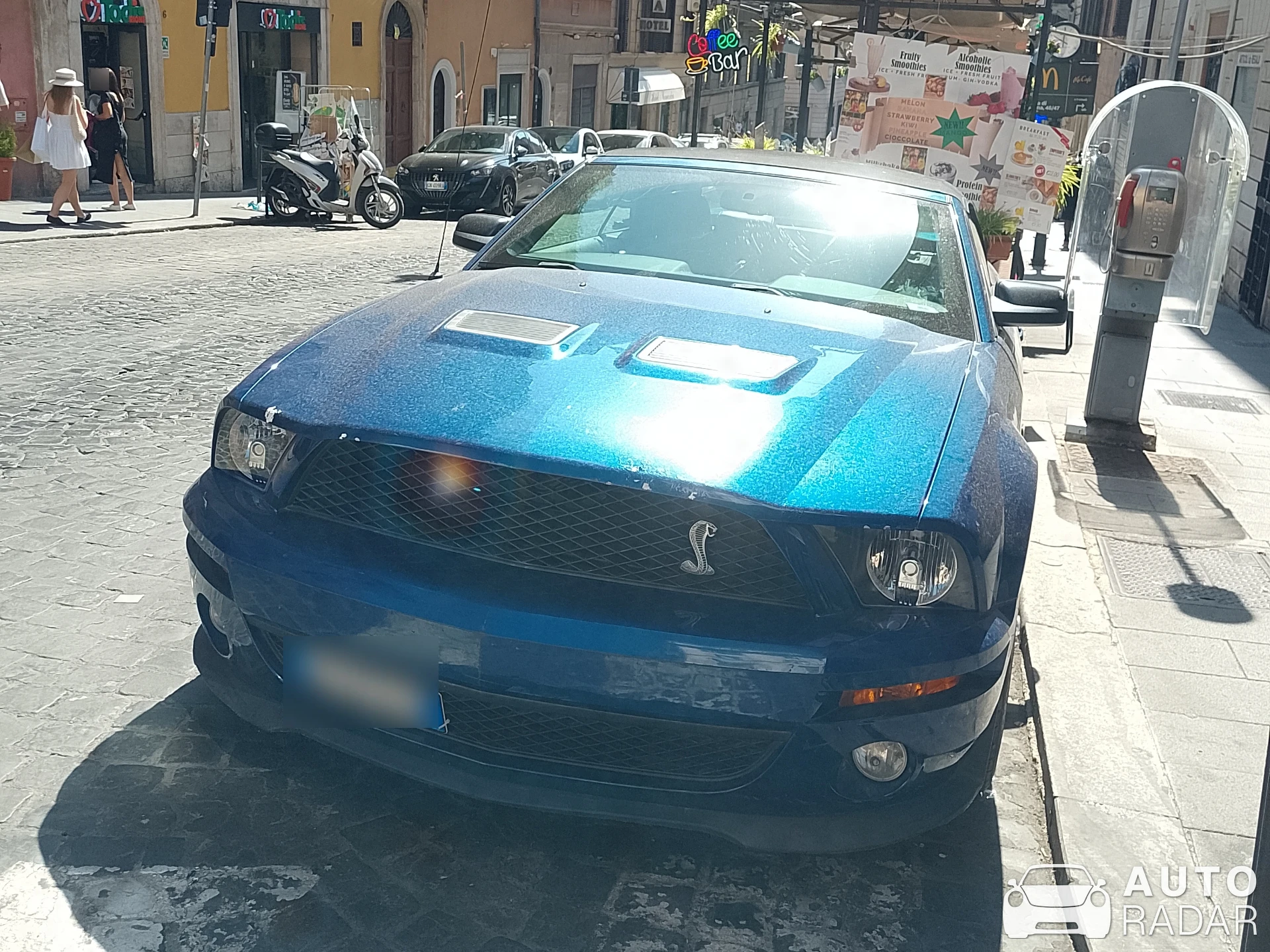 Ford Mustang Shelby GT500 Convertible spotted in Roma, Italy