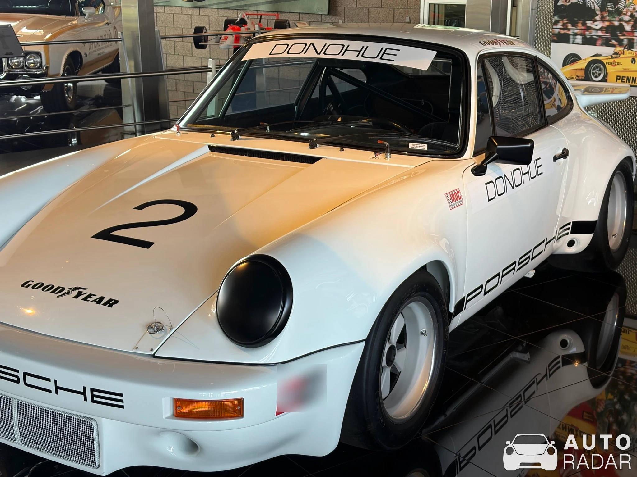 Porsche 911 Carrera 3.0 spotted in Phoenix