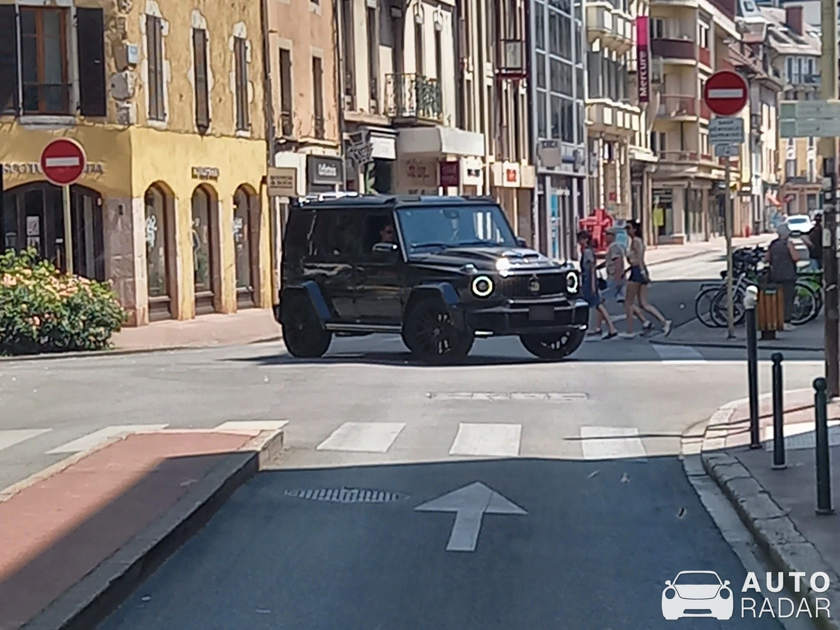 Mercedes-AMG Brabus G 63 AMG B63-620 spotted in Annecy