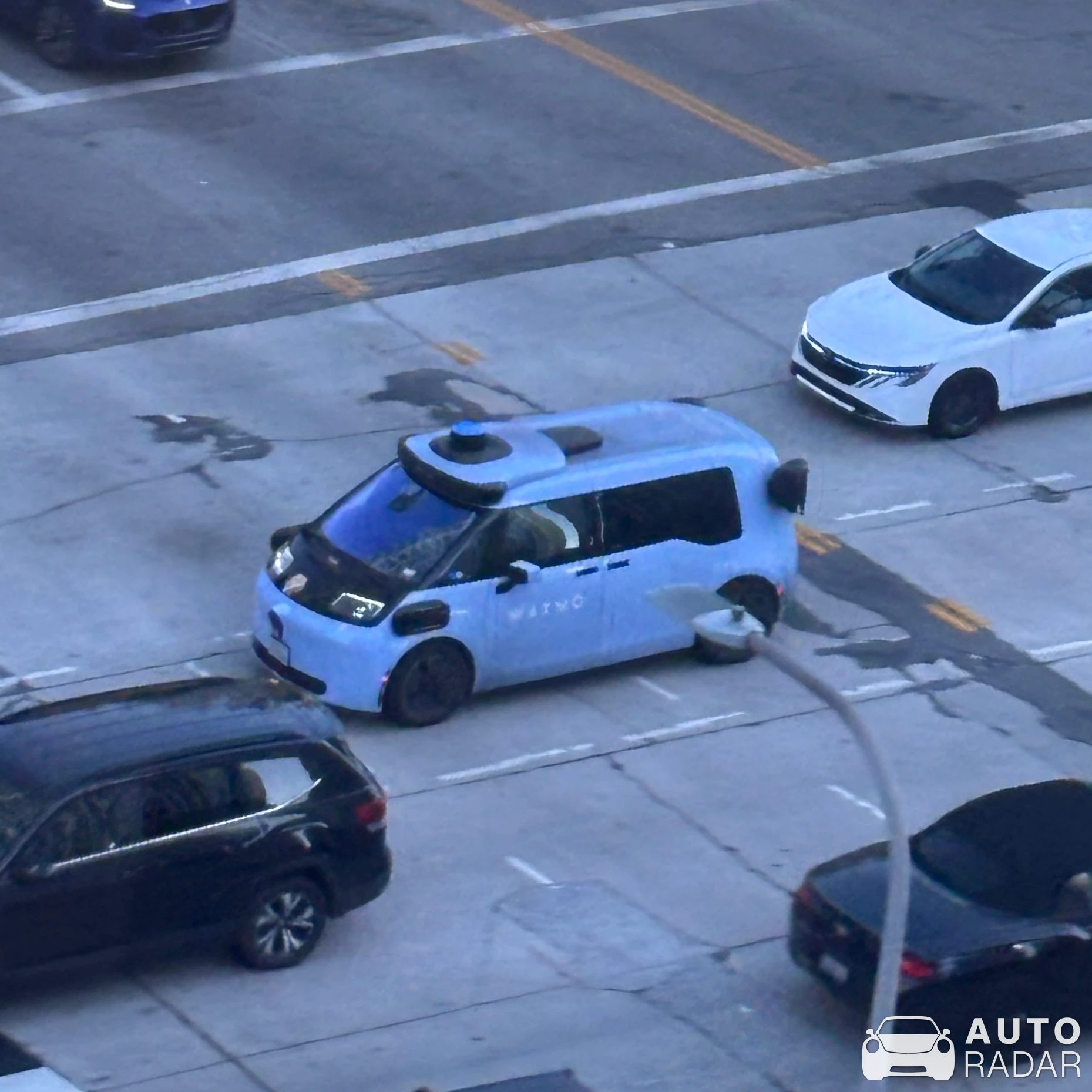 Waymo Zeekr spotted in Los Angeles