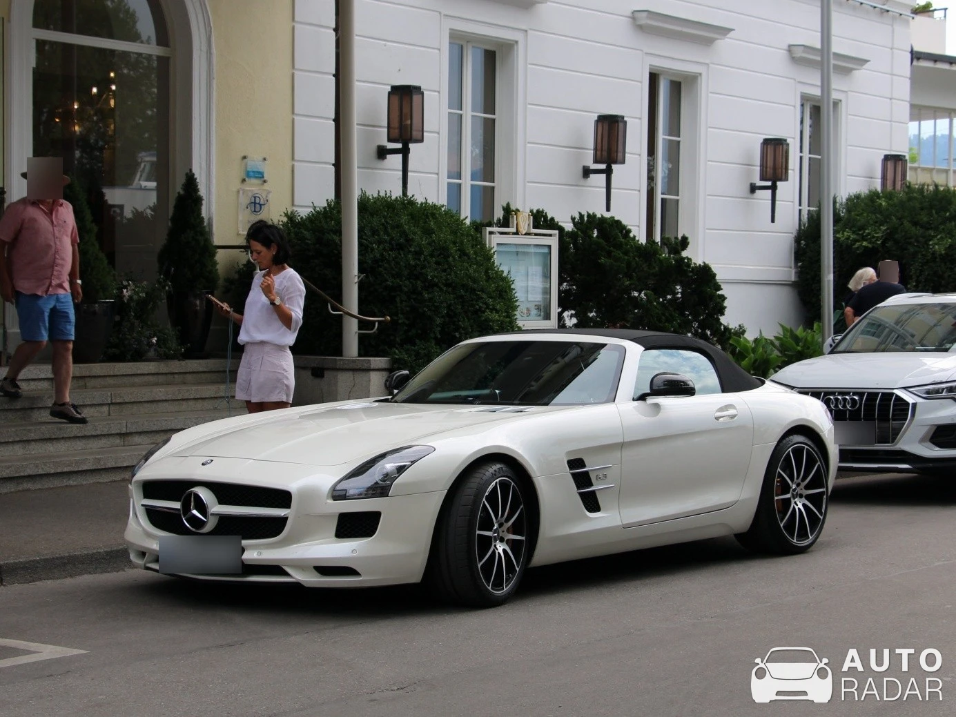 Mercedes-Benz SLS AMG Roadster spotted in Lindau