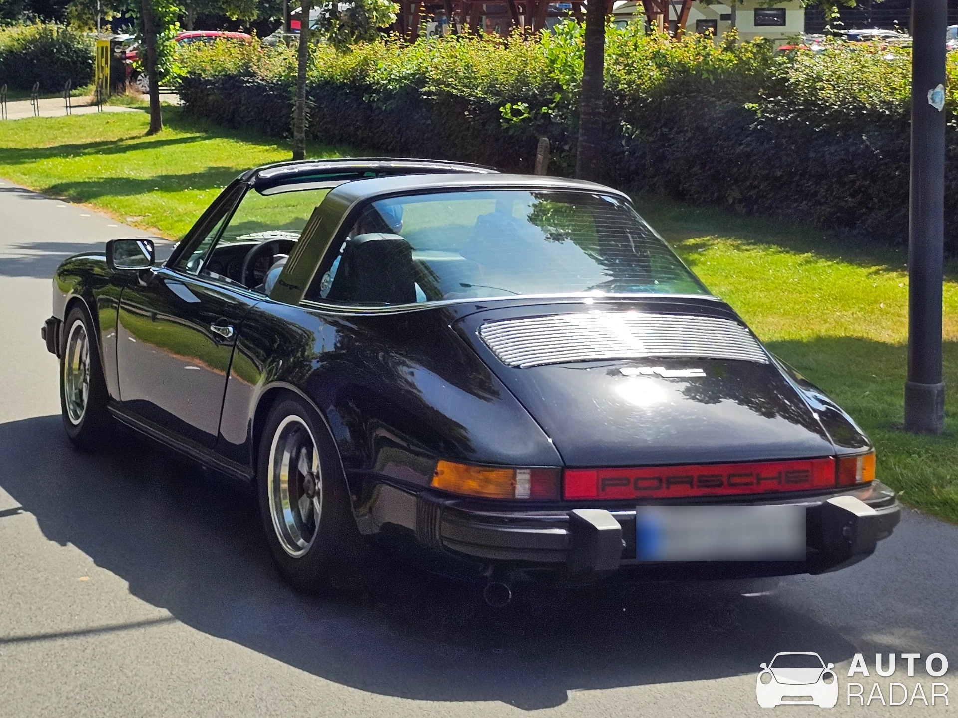 Porsche 911 SC Targa spotted in Kerkrade