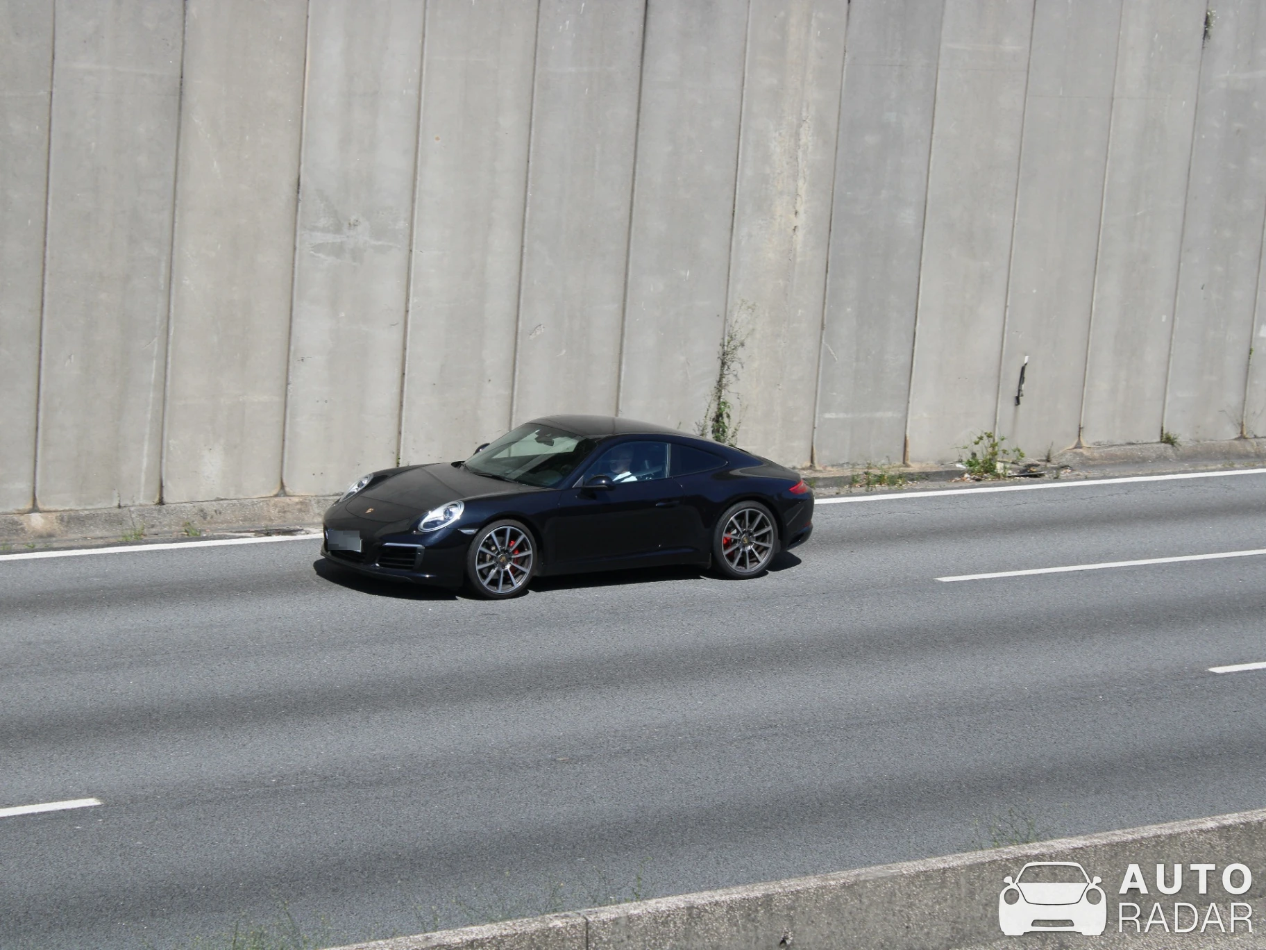 Porsche 991 Carrera S MkII spotted in Porto, Portugal