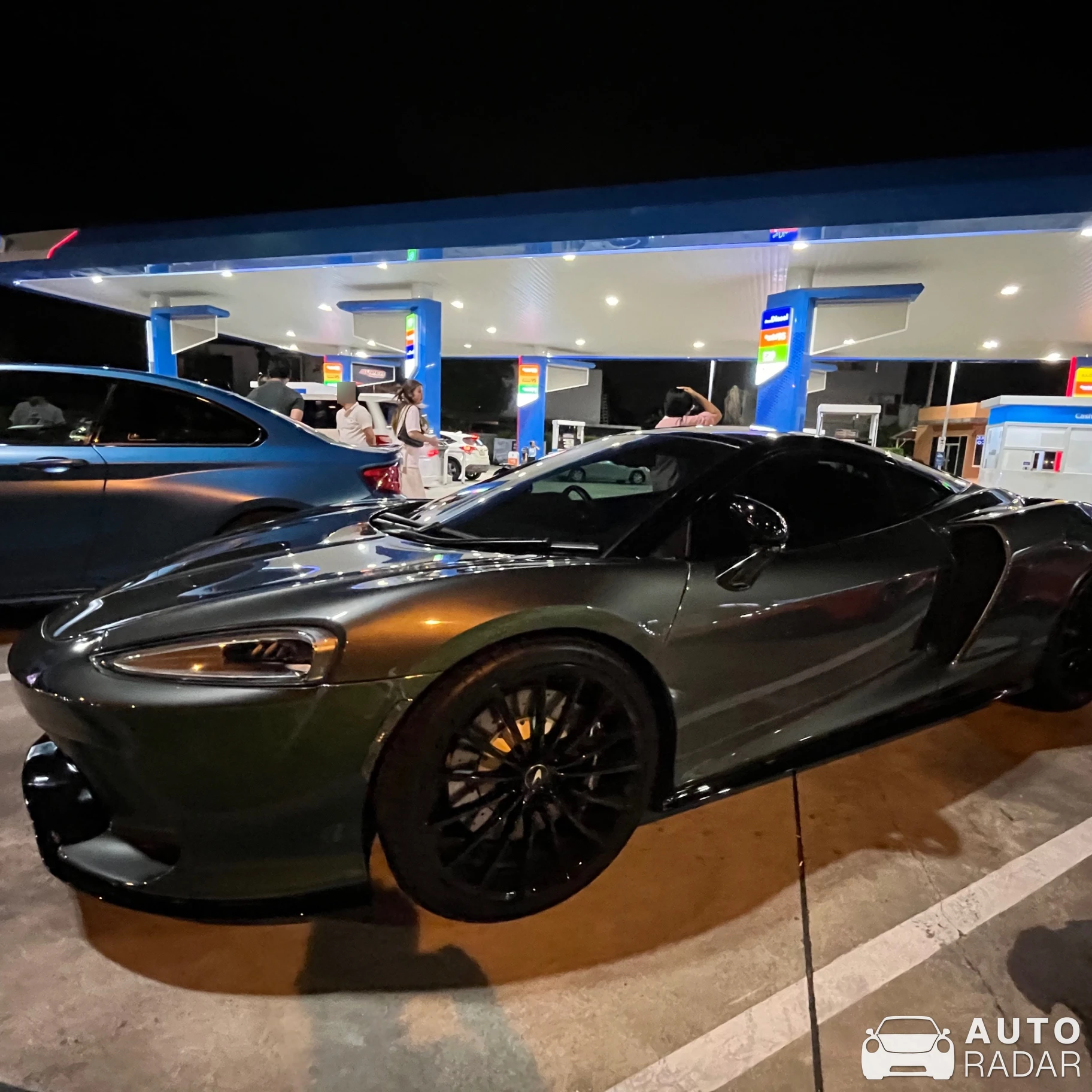 McLaren GT spotted in Khet Bang Sue, Thailand