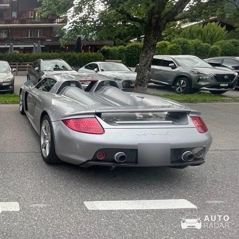 Porsche Carrera GT spotted in Gsteig, Switzerland
