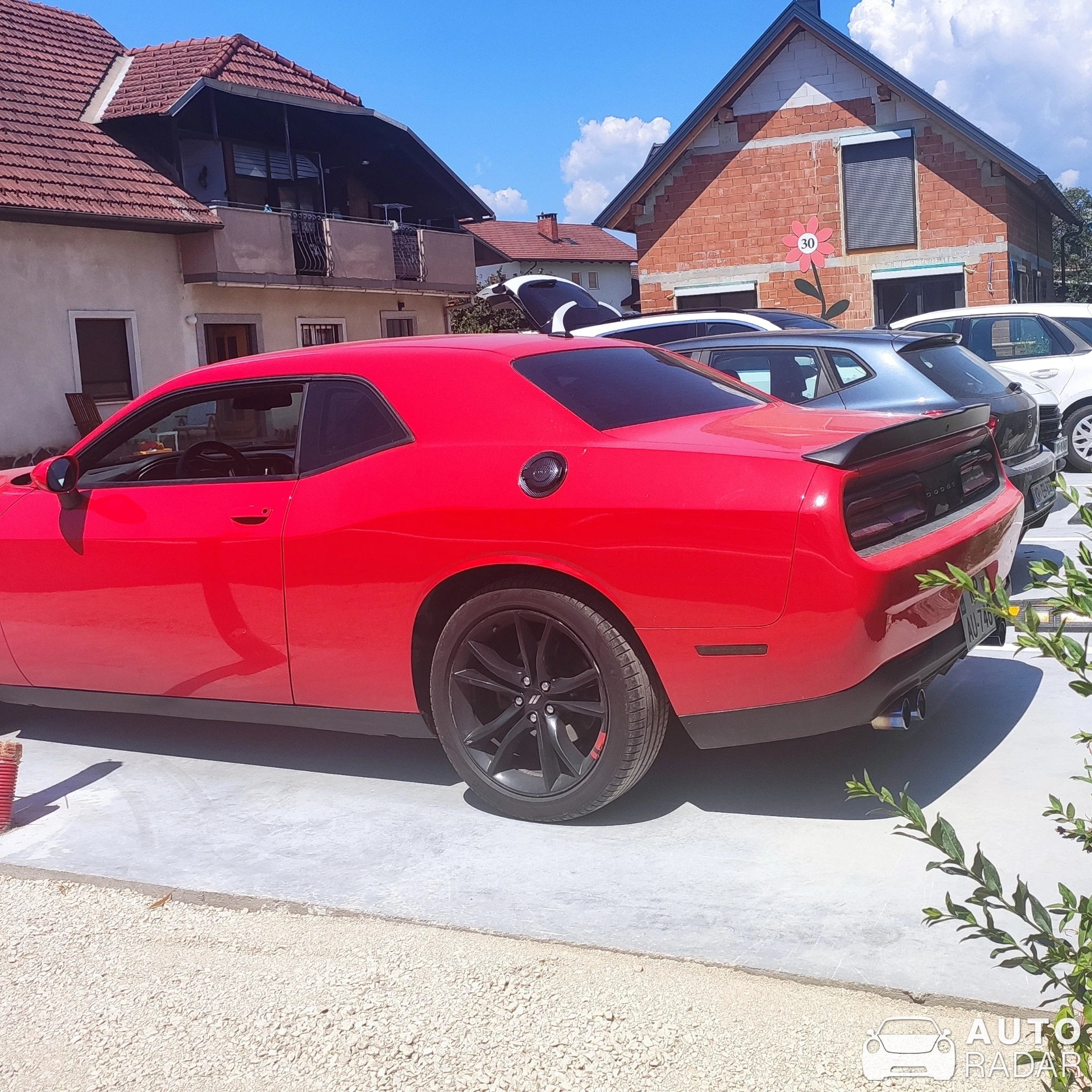 Dodge Challenger SRT Hellcat spotted in Naklo