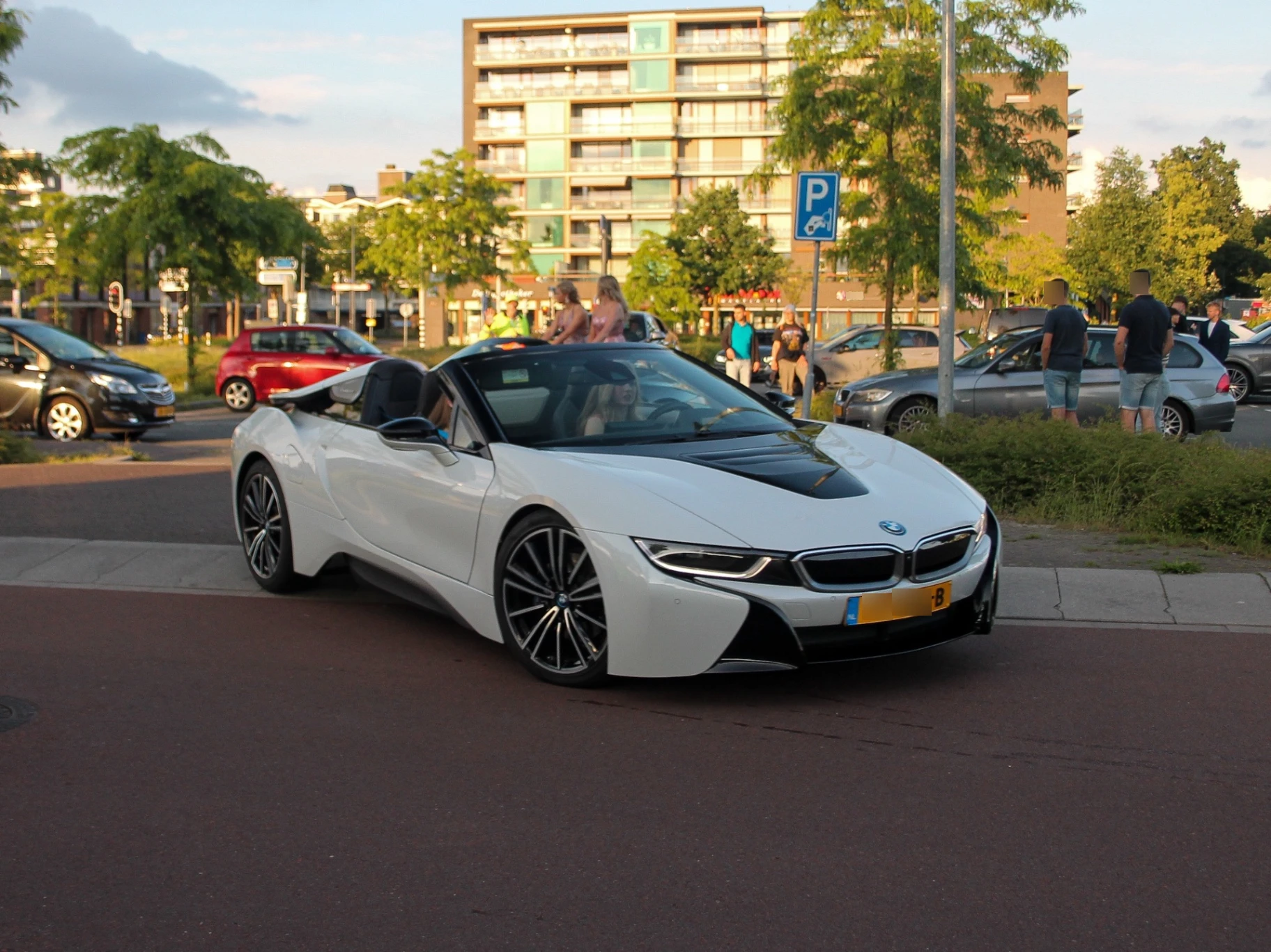 BMW i8 Roadster spotted in Emmen, Netherlands