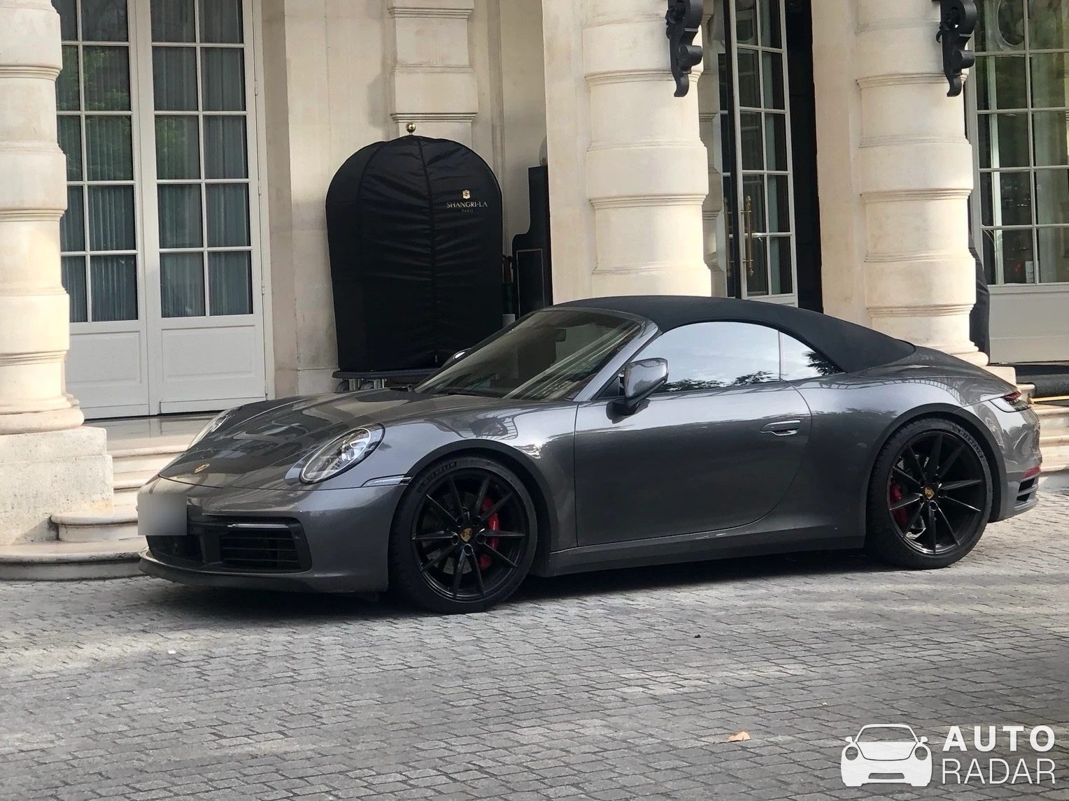 Porsche 992 Carrera Cabriolet MkI spotted in Levallois-Perret