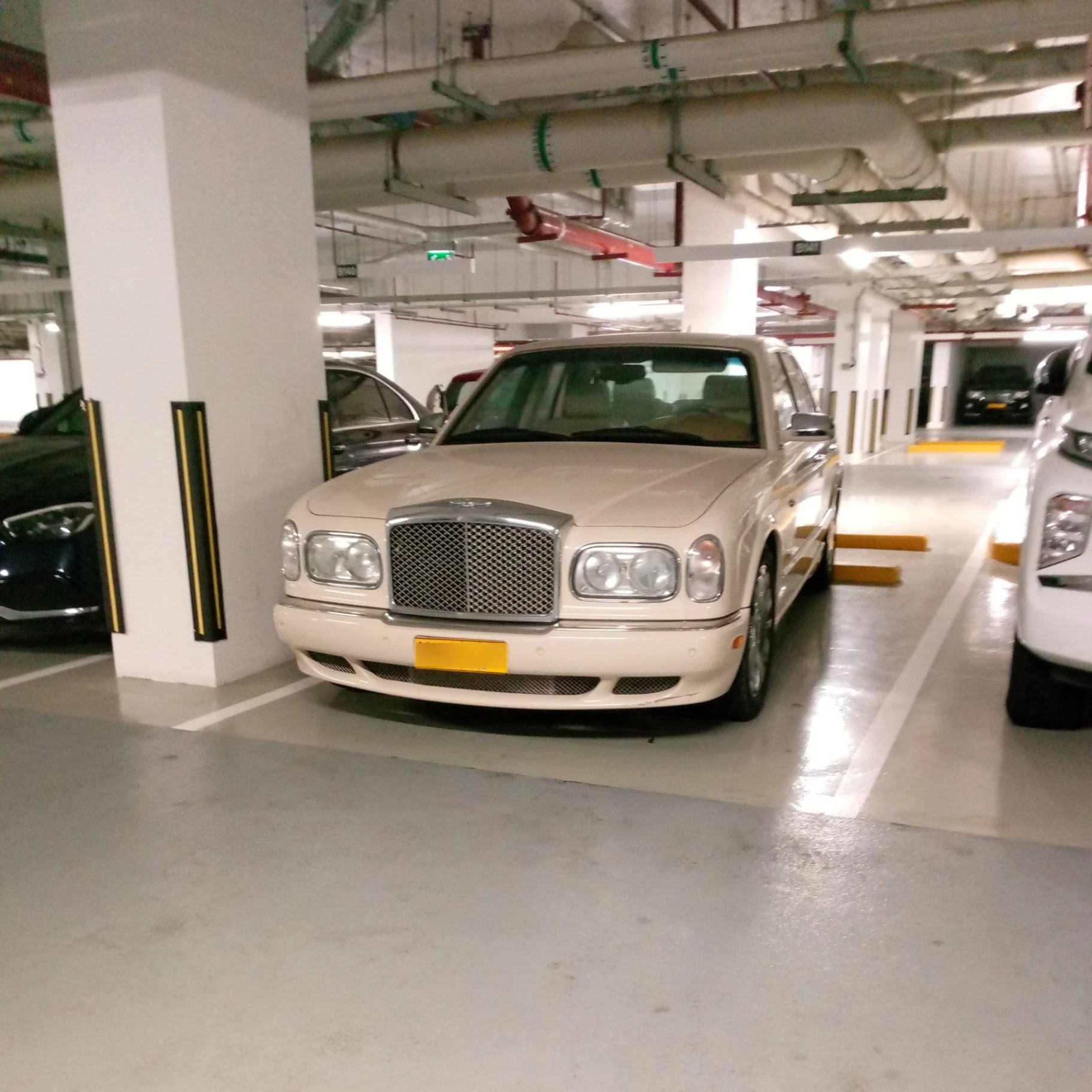 Bentley Arnage spotted in Seeb, Oman