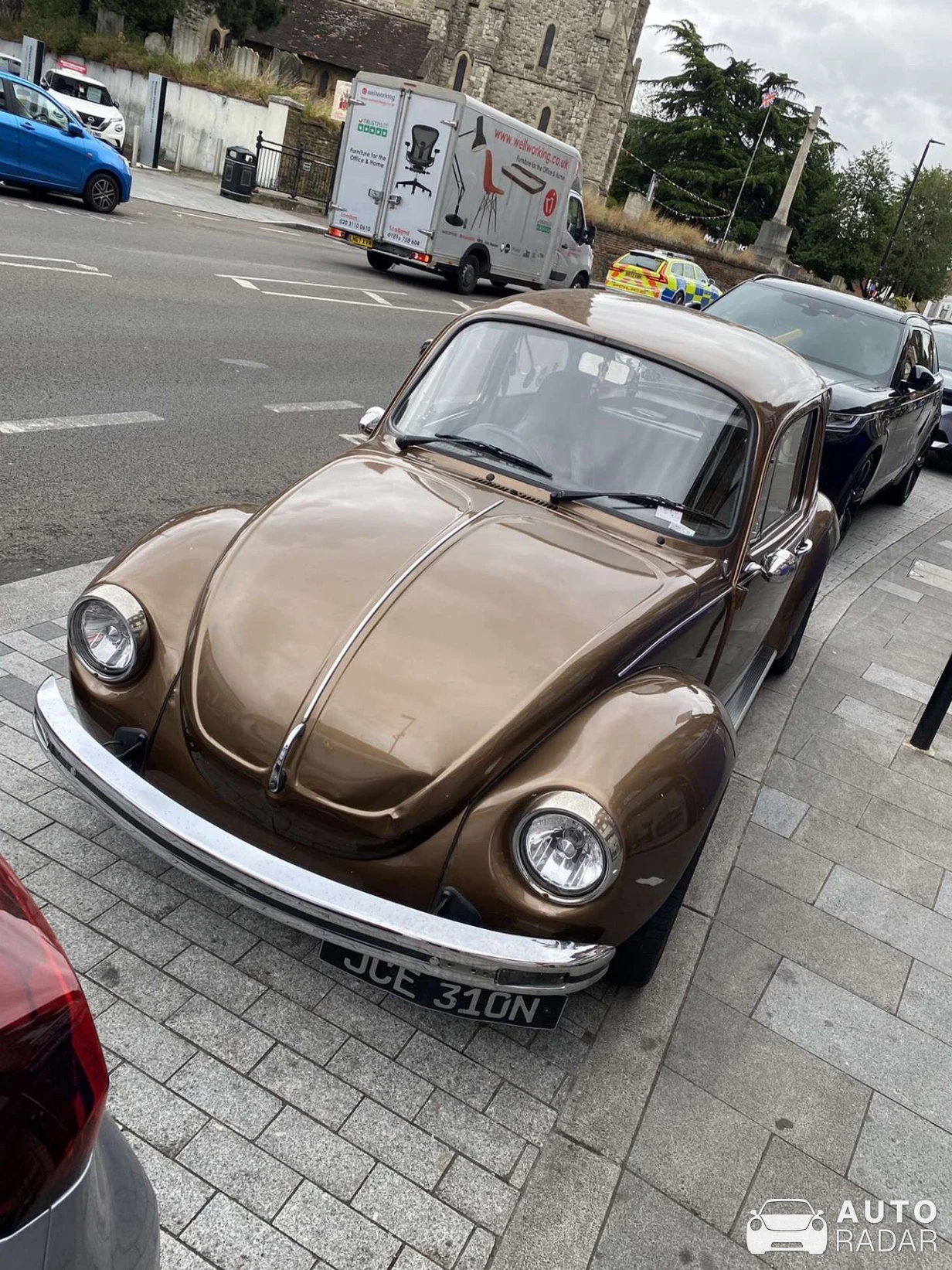 Volkswagen Beetle spotted in Eltham, United Kingdom