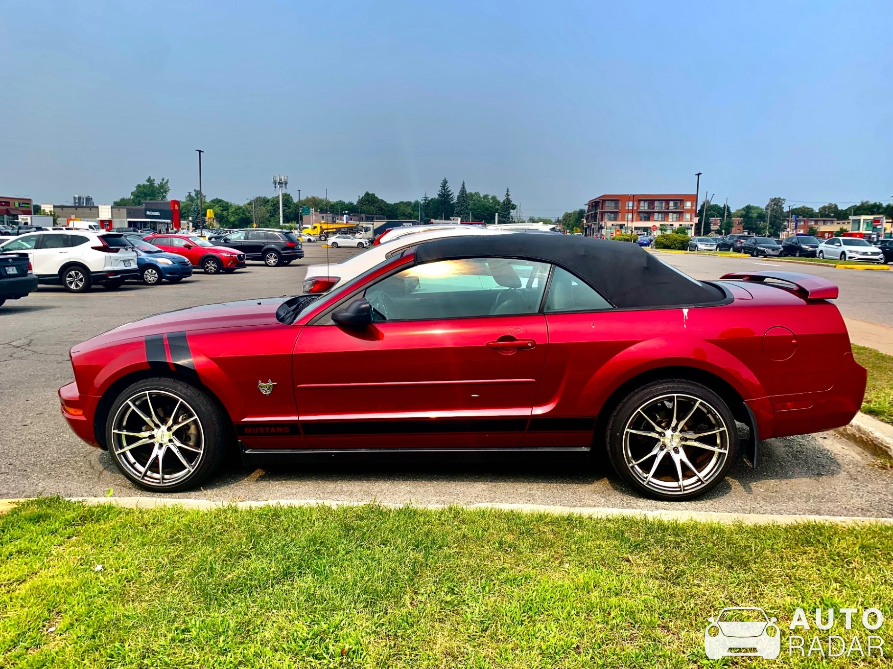 Ford Mustang GT Convertible 45th Anniversary Edition spotted in Montréal, Canada
