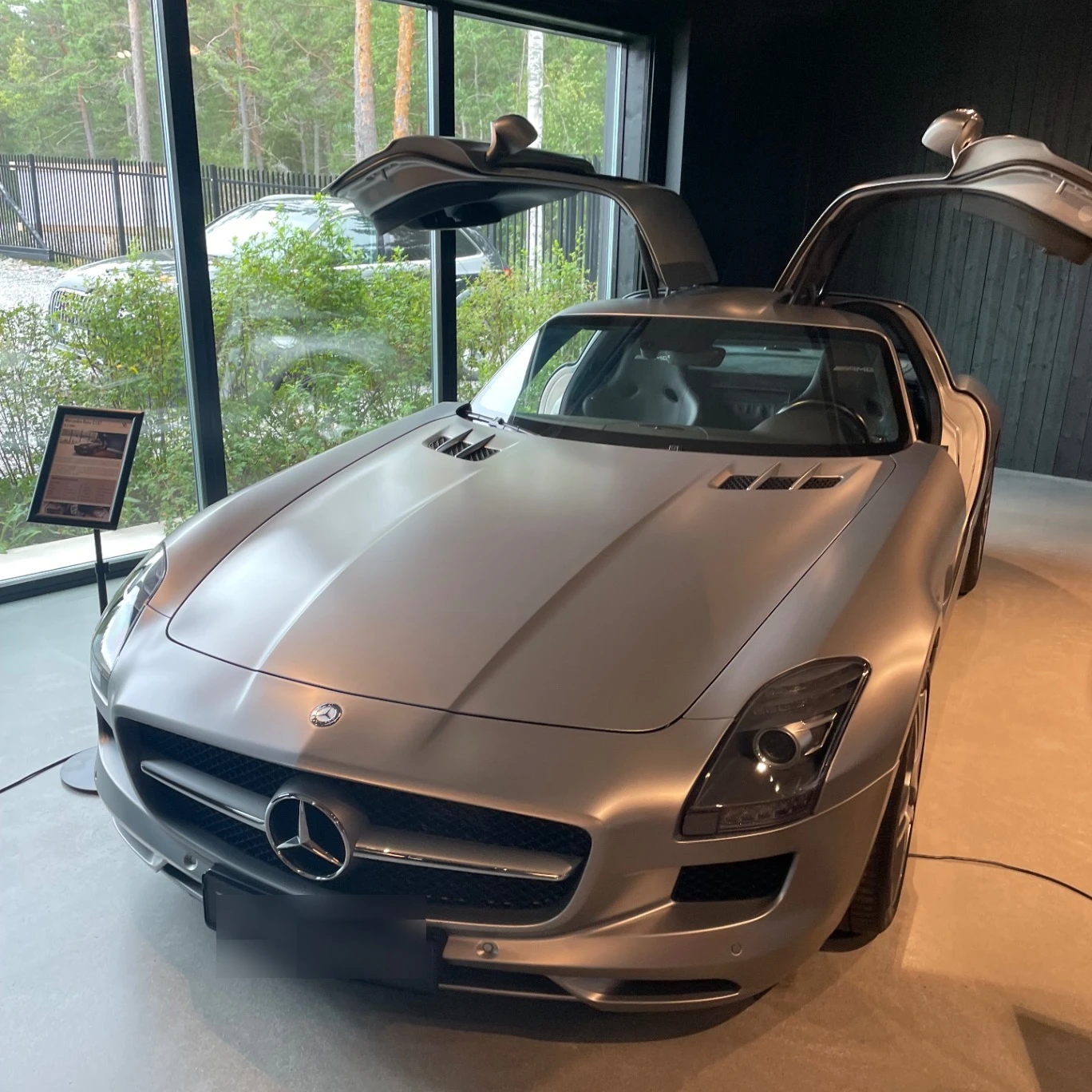 Mercedes-Benz SLS AMG spotted in Stockholms län, Sverige