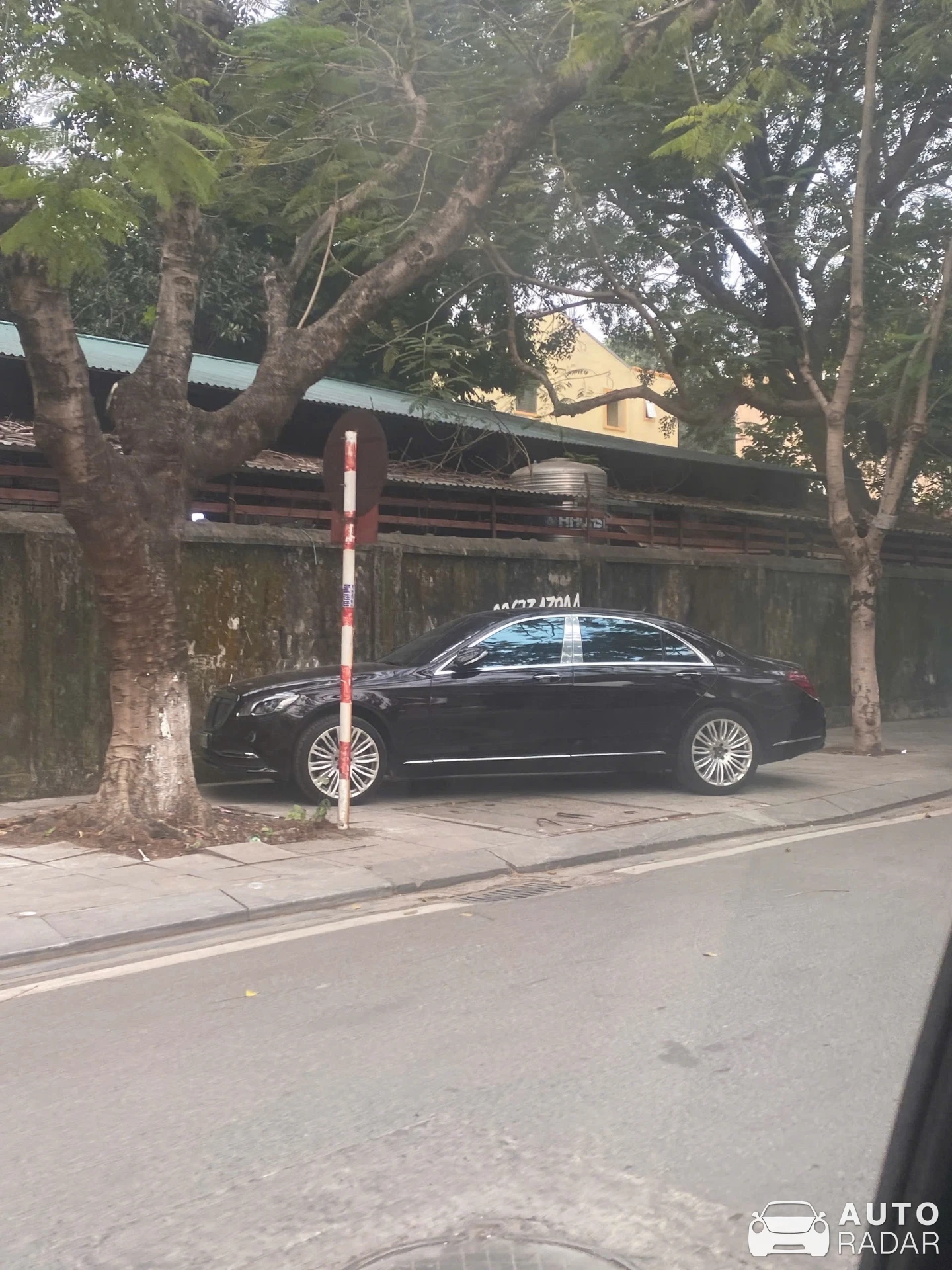 Mercedes-Maybach S 560 spotted in Vĩnh Phúc
