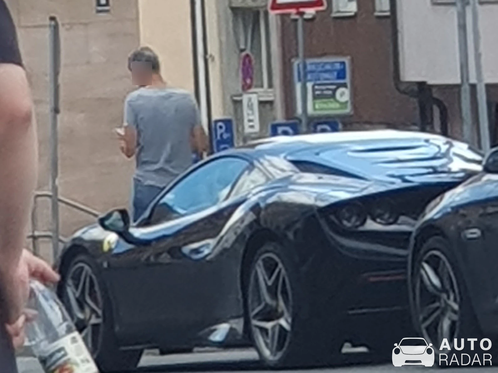 Ferrari F8 Tributo spotted in Nürnberg