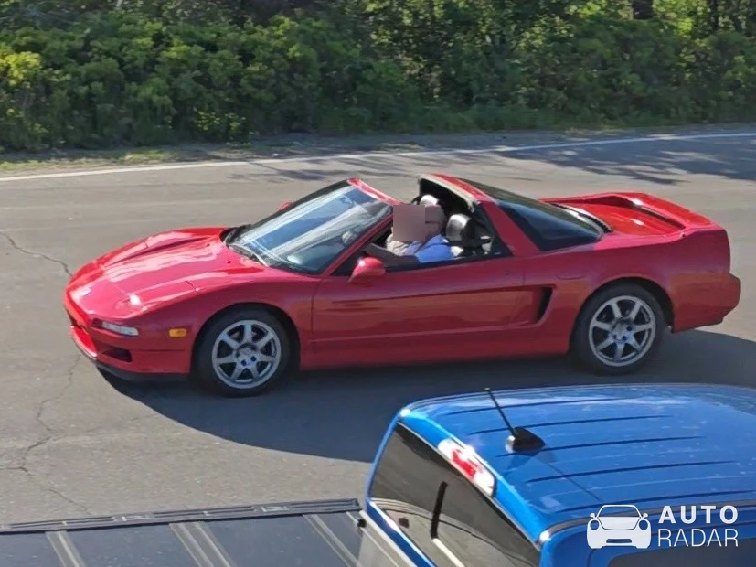 Honda NSX spotted