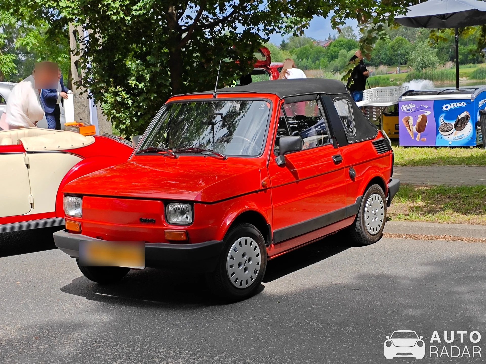 Polski Fiat 126p Cabrio spotted in Warszawa