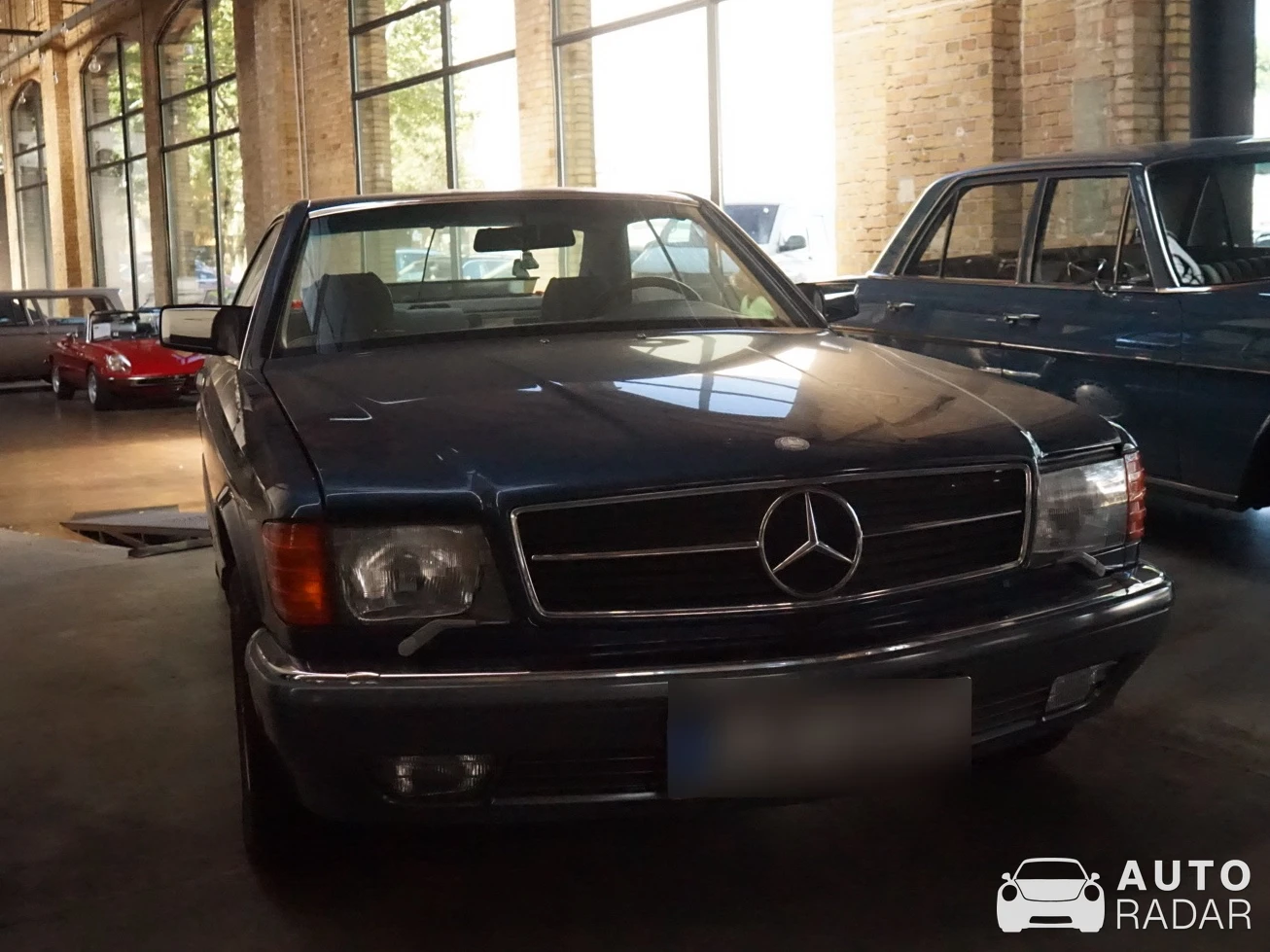 Mercedes-Benz 500 SEC W126 spotted in Berliini