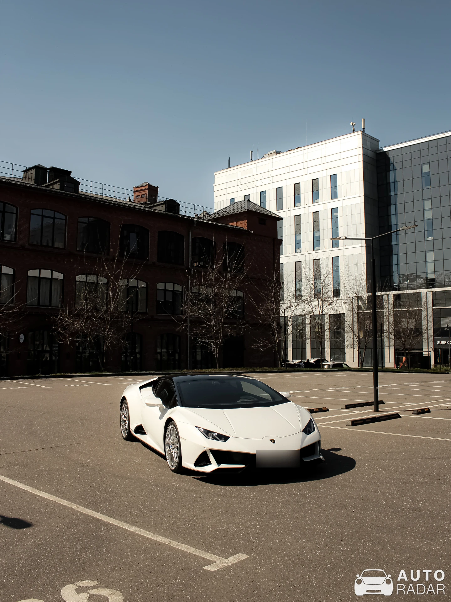 Lamborghini Huracán LP640-4 EVO spotted in Moscow