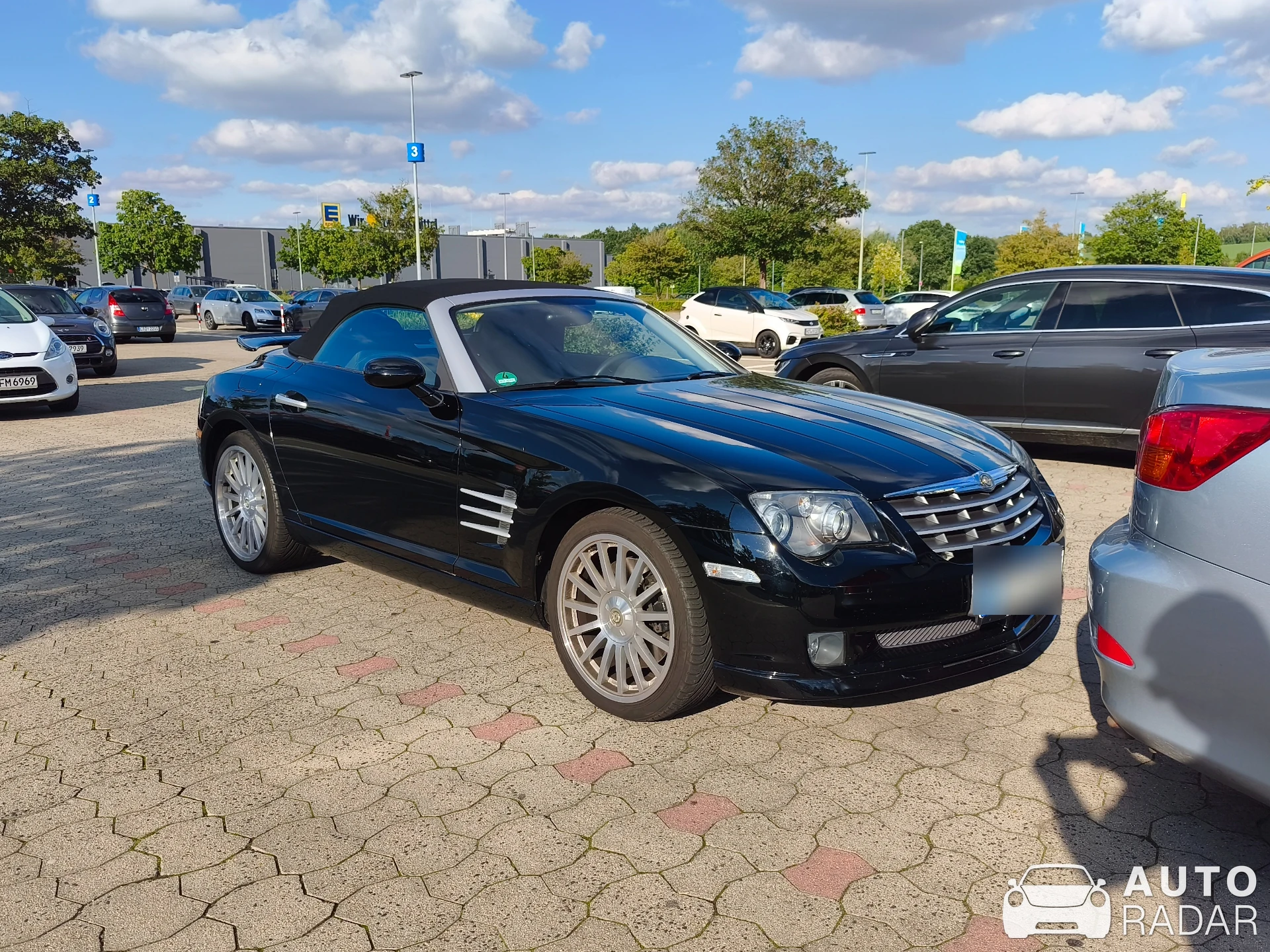 Chrysler Crossfire Roadster SRT-6 spotted in Chemnitz