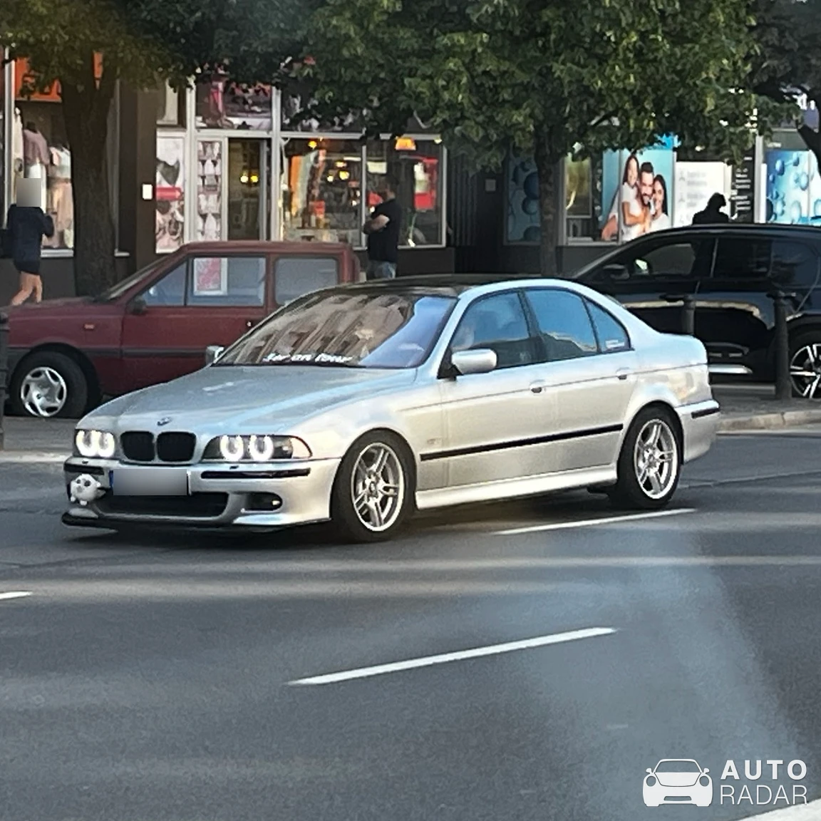 BMW 5 Series E39 spotted in Warszawa