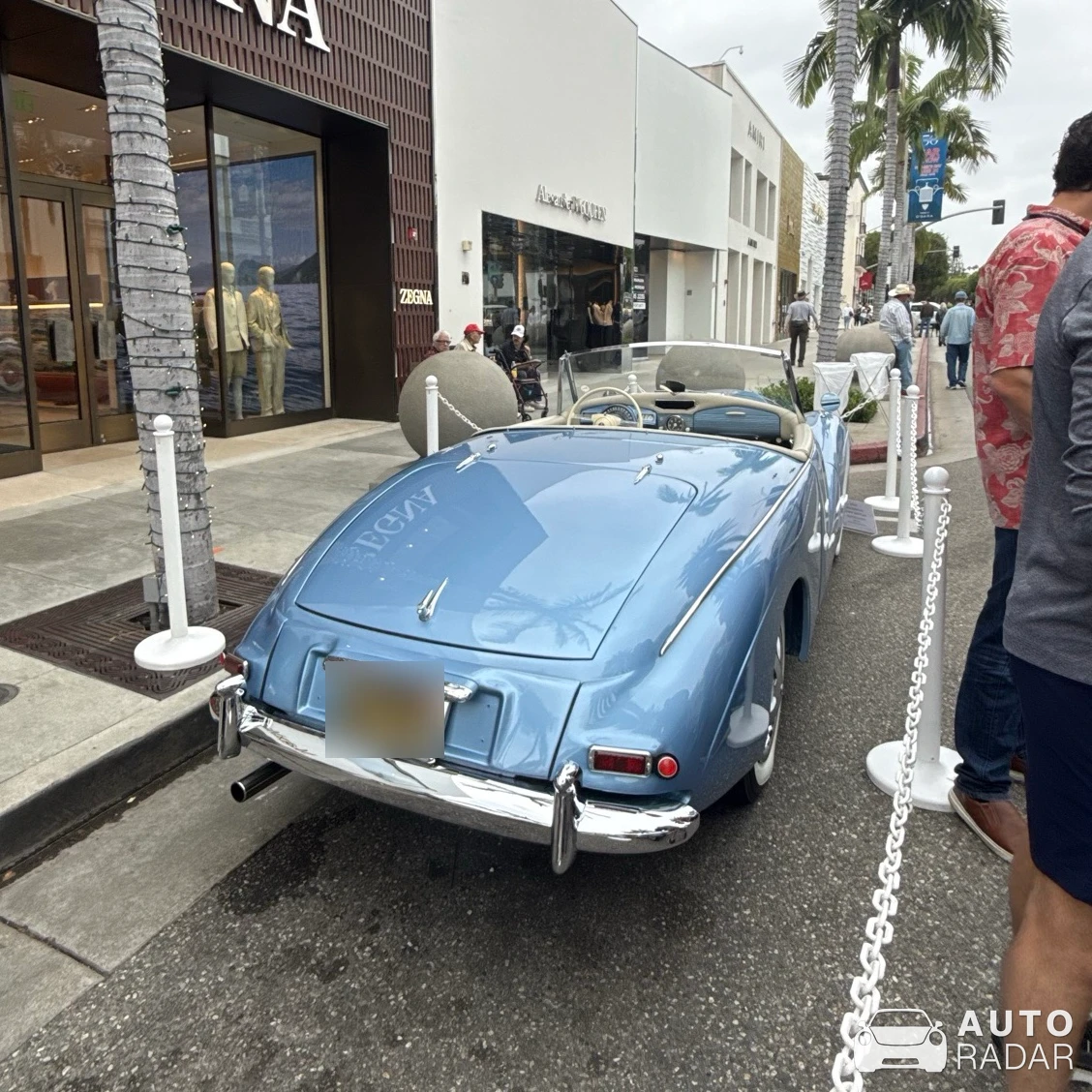 Sunbeam Alpine spotted in Beverly Hills