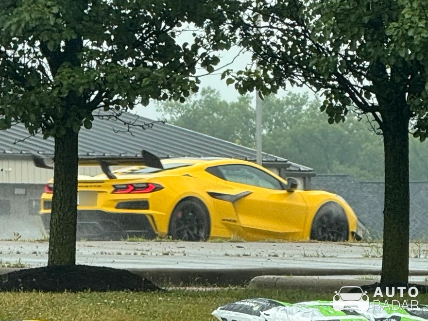 Chevrolet Corvette C8 ZR1X spotted in Sunbury