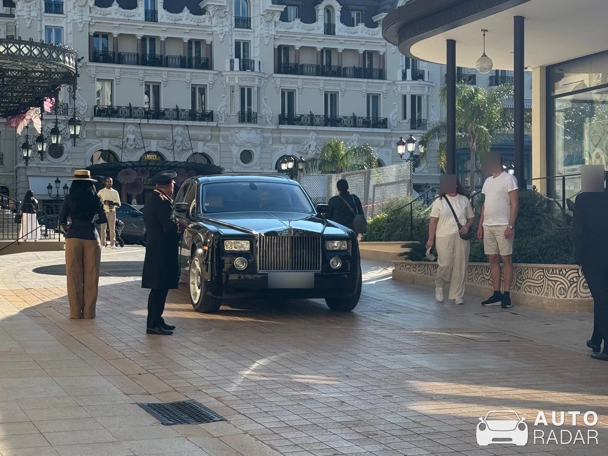 Rolls-Royce Phantom VII Series II spotted in Monaco