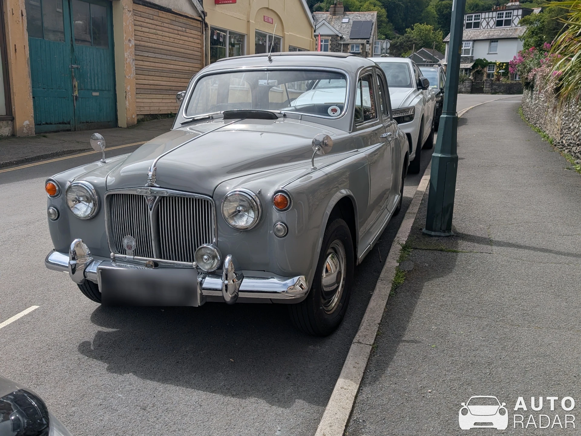 Rover P5 spotted