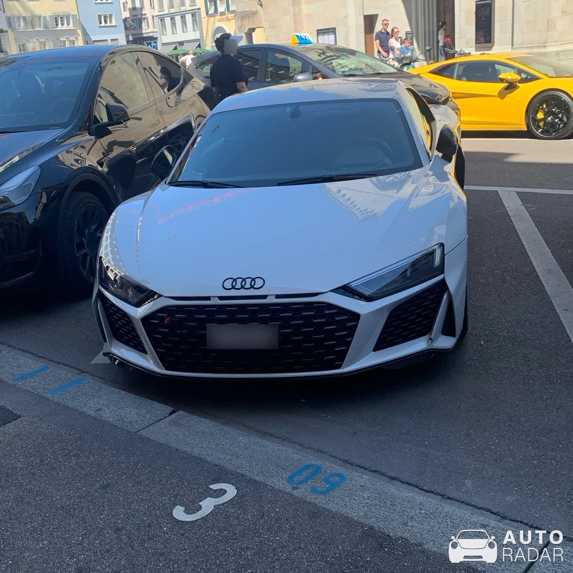 Audi R8 V10 Performance 2019 spotted in Zürich