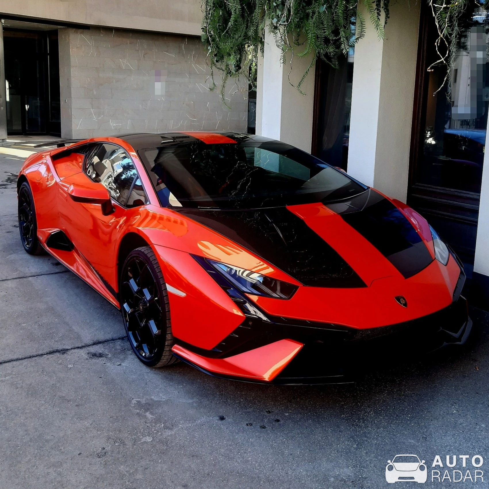 Lamborghini Huracán Tecnica spotted in Sankt Moritz, Switzerland