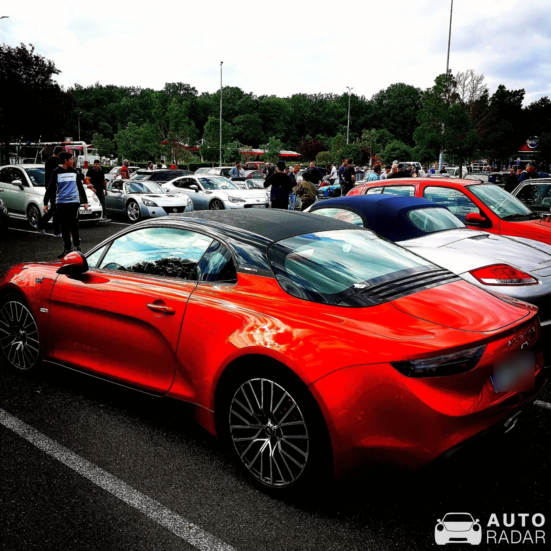 Alpine A110 2022 spotted in Rouen, France