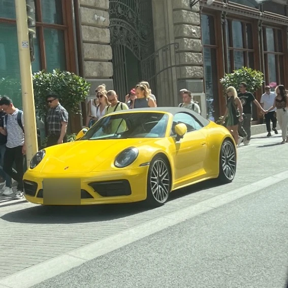 Porsche 992 Carrera 4S Cabriolet MkI spotted in Budapest, Magyarország