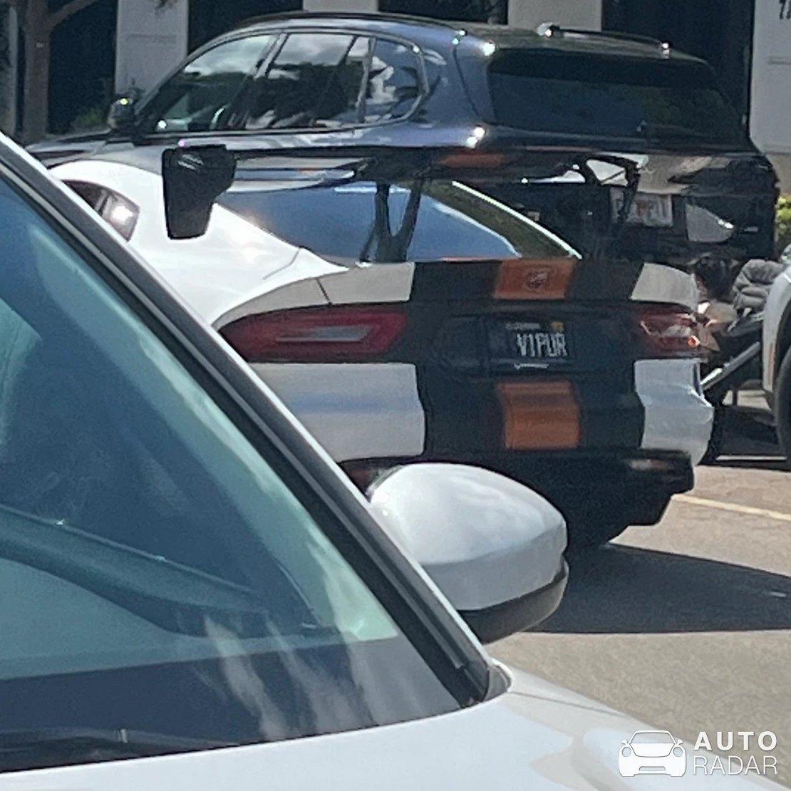 Dodge Viper ACR spotted in Naples
