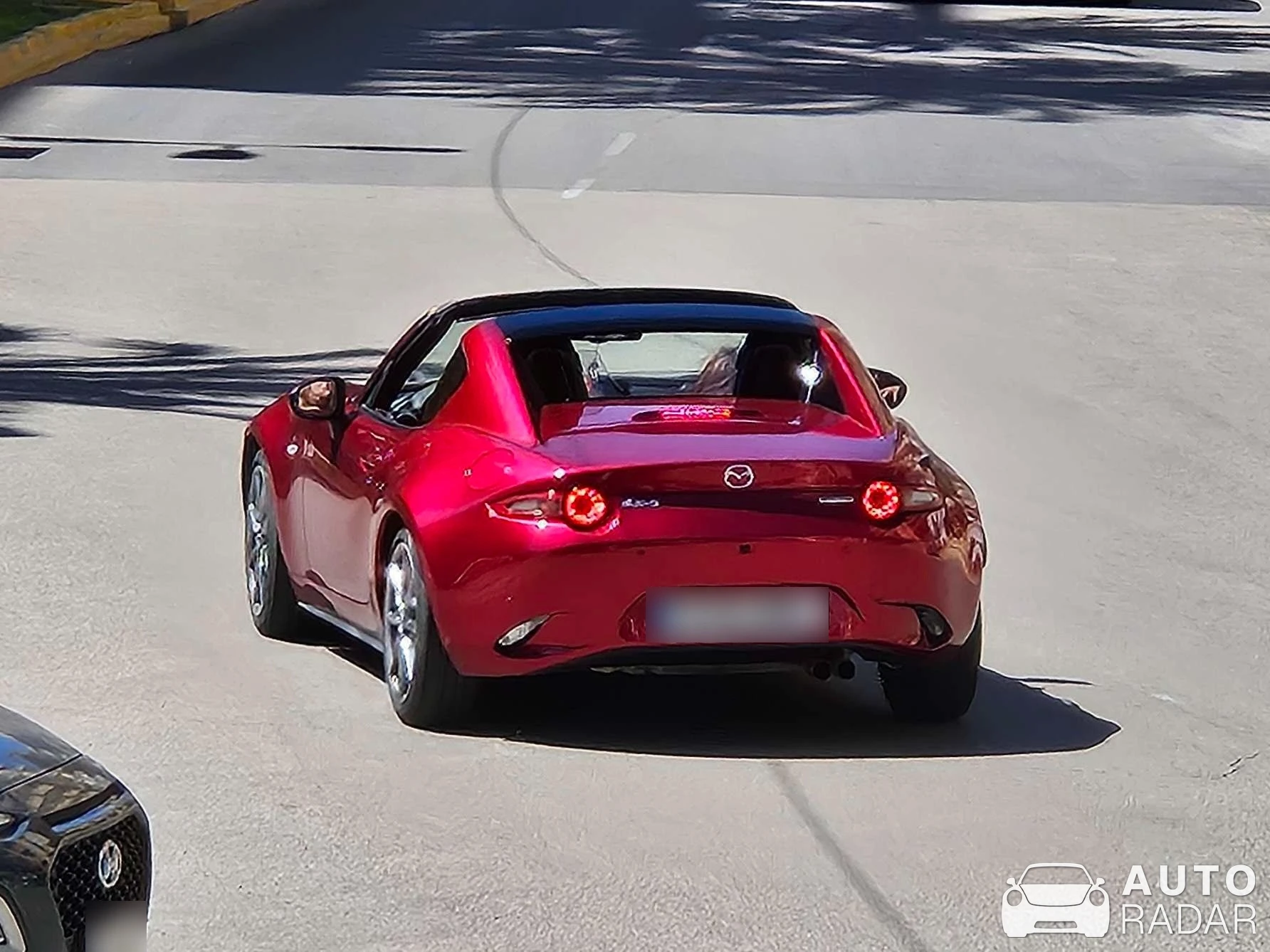 Mazda MX-5 ND RF spotted in Cullera