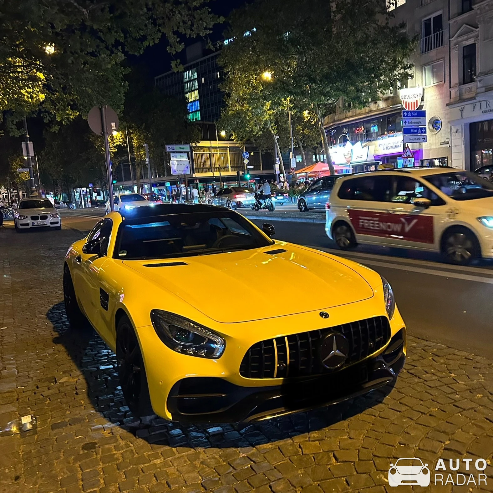Mercedes-AMG GT C190 spotted in Köln