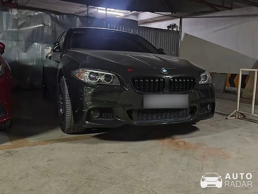BMW M5 F10 2014 spotted in Hanoi