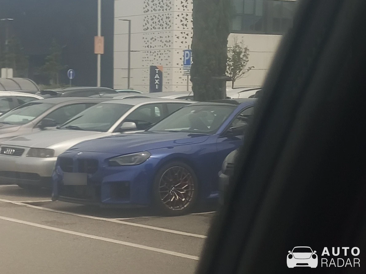 BMW M2 G87 CS spotted in Povoa de Varzim