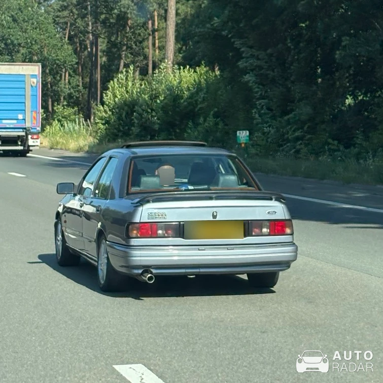 Ford Sierra spotted in Brugge