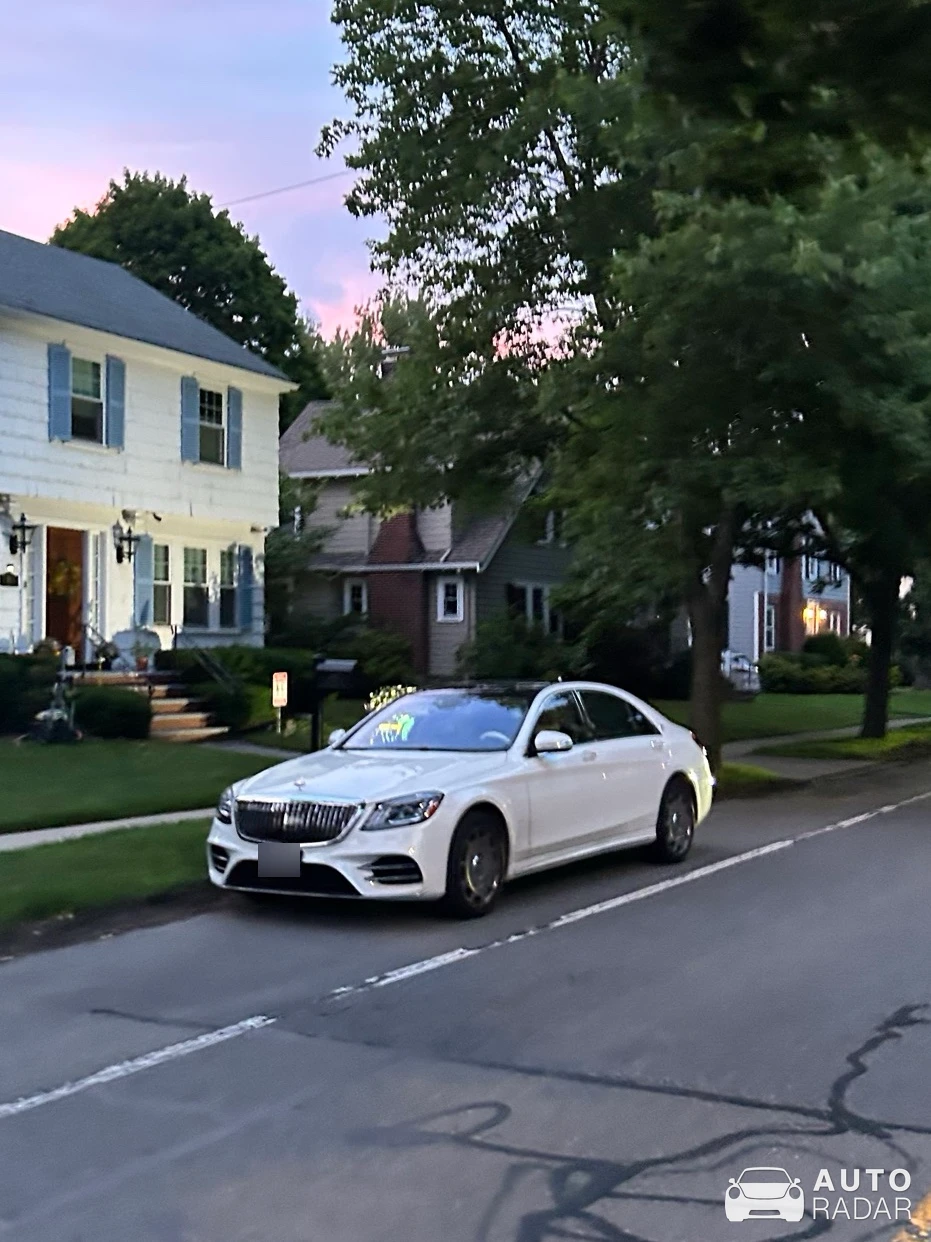 Mercedes-Maybach S 600 spotted in Belmont