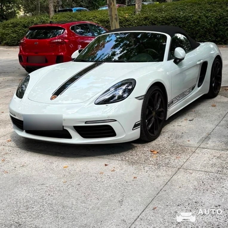Porsche 718 Boxster spotted in Arganda del Rey