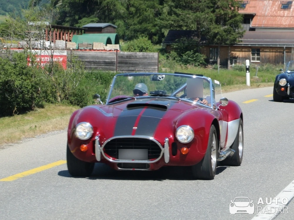 Shelby Cobra 427 spotted in Savognin